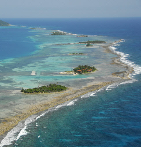 a line of cays off the island of guanaja